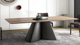 Stół do jadalni Imperial